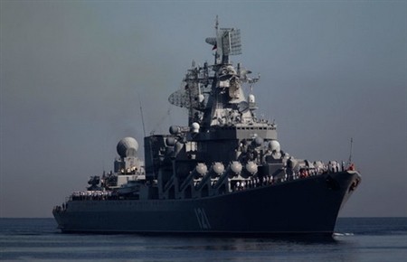 Tàu chiến hạng nặng Moskva được Nga điều tới biển Địa Trung Hải khi tình hình chiến sự tại Syria nóng lên.
